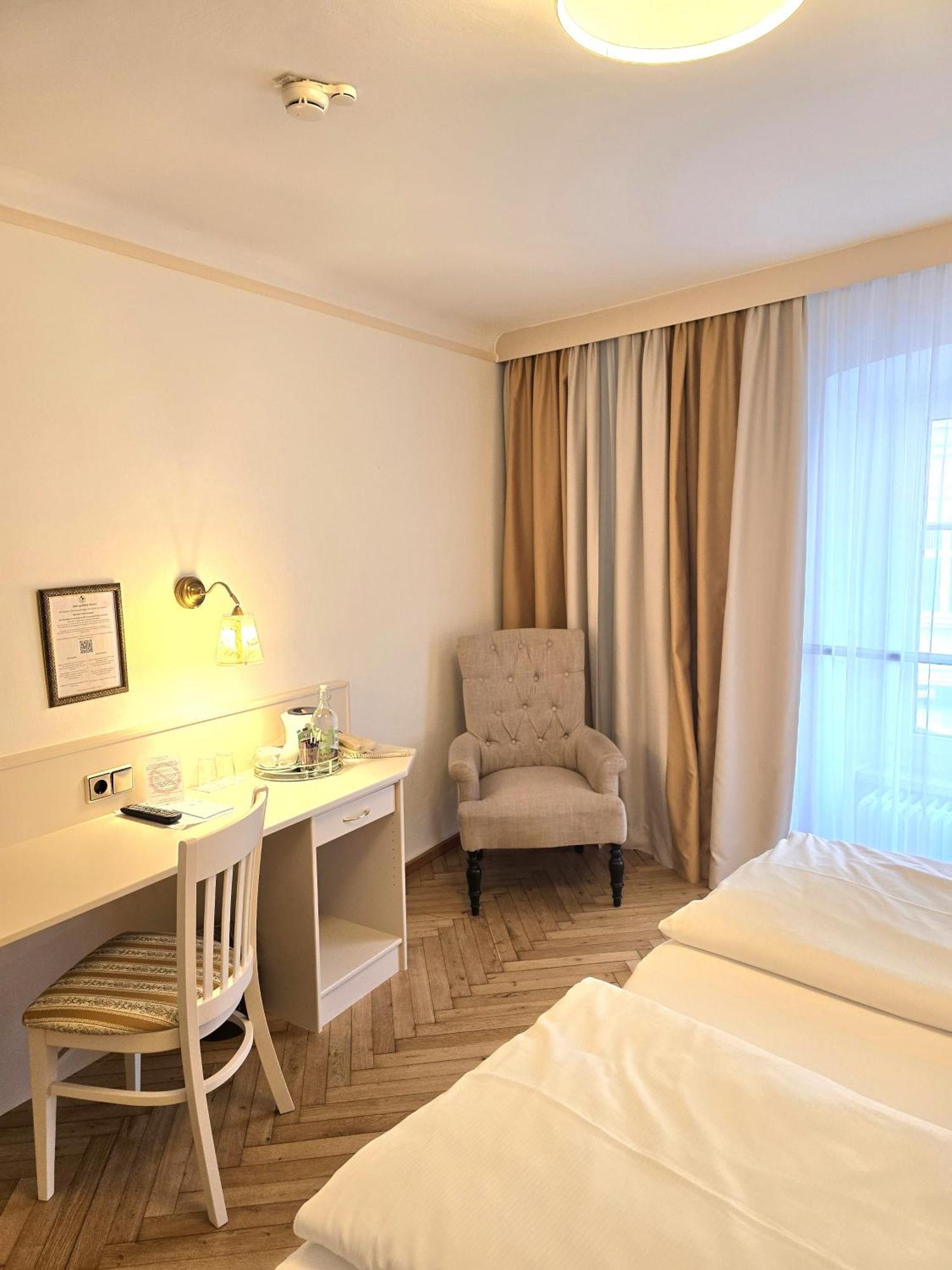 Boutique Hotel Goldenes Lamm フィラハ エクステリア 写真