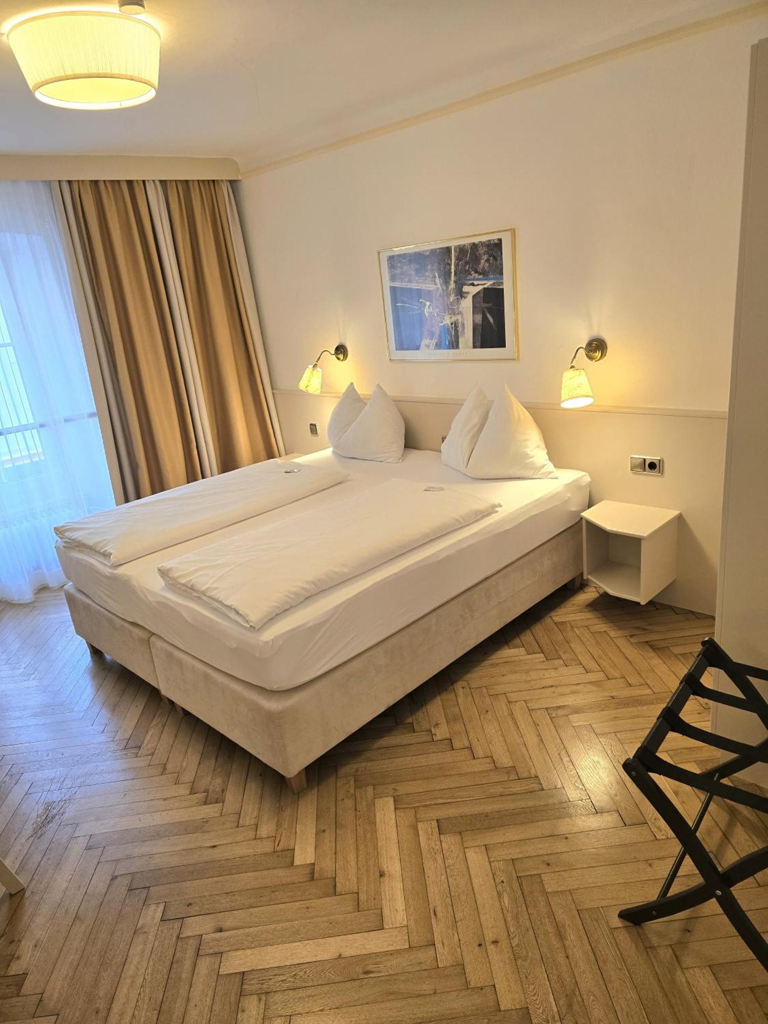 Boutique Hotel Goldenes Lamm フィラハ エクステリア 写真