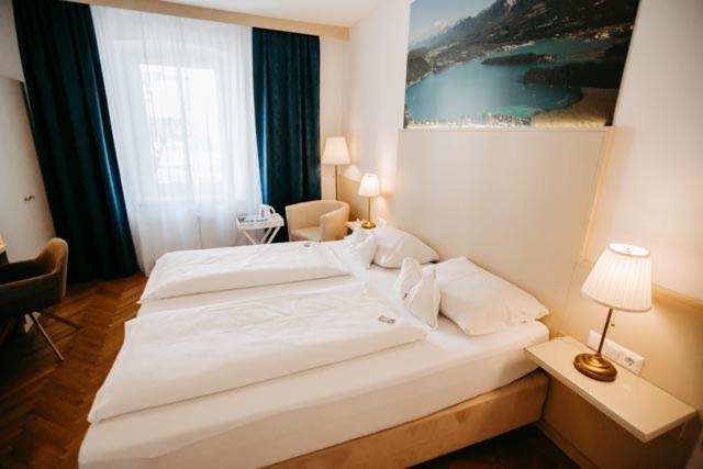 Boutique Hotel Goldenes Lamm フィラハ エクステリア 写真