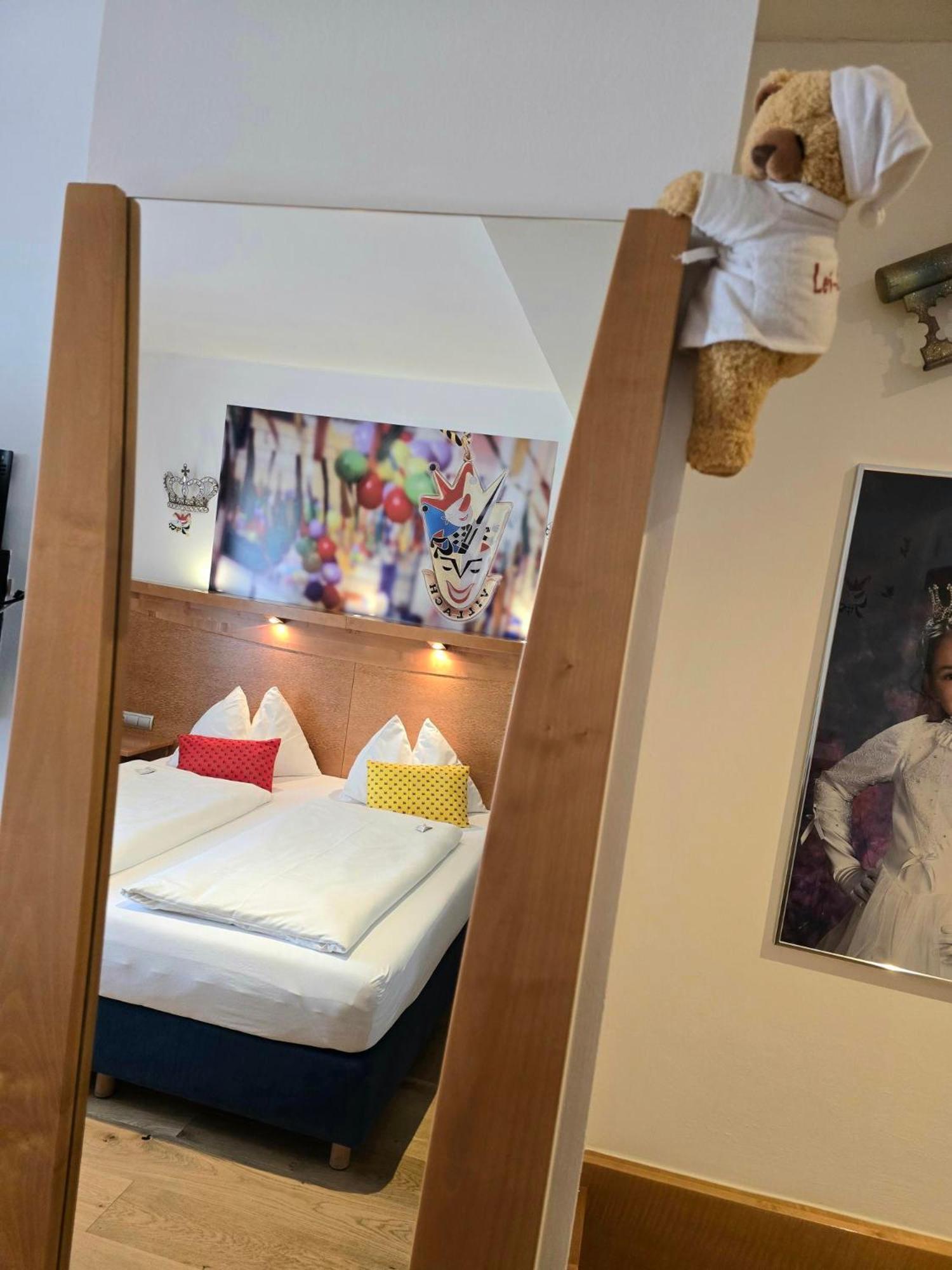Boutique Hotel Goldenes Lamm フィラハ エクステリア 写真
