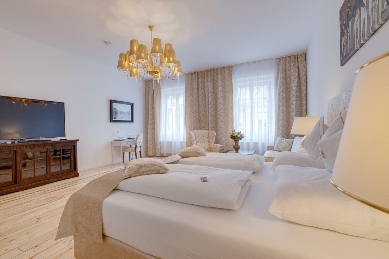 Boutique Hotel Goldenes Lamm フィラハ エクステリア 写真